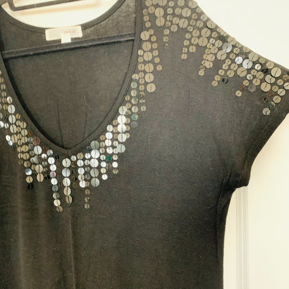 ✨ Forever 21 Sequin Outlined V-Neck Top - Picture 4 of 10
